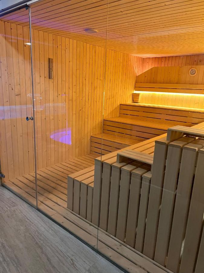 Brand New Studio Near The Beach, Gibraltar Exterior foto